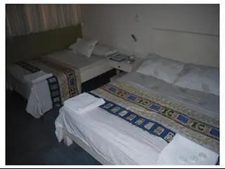The Southern Cross Hotel Manila 3*,
